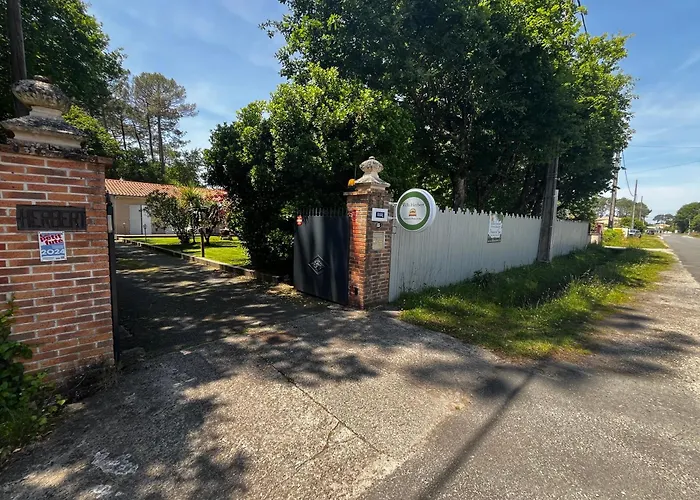Hôtel La Villa Herbert, Chambres d\'hôtes , Gîte, Soirée étape