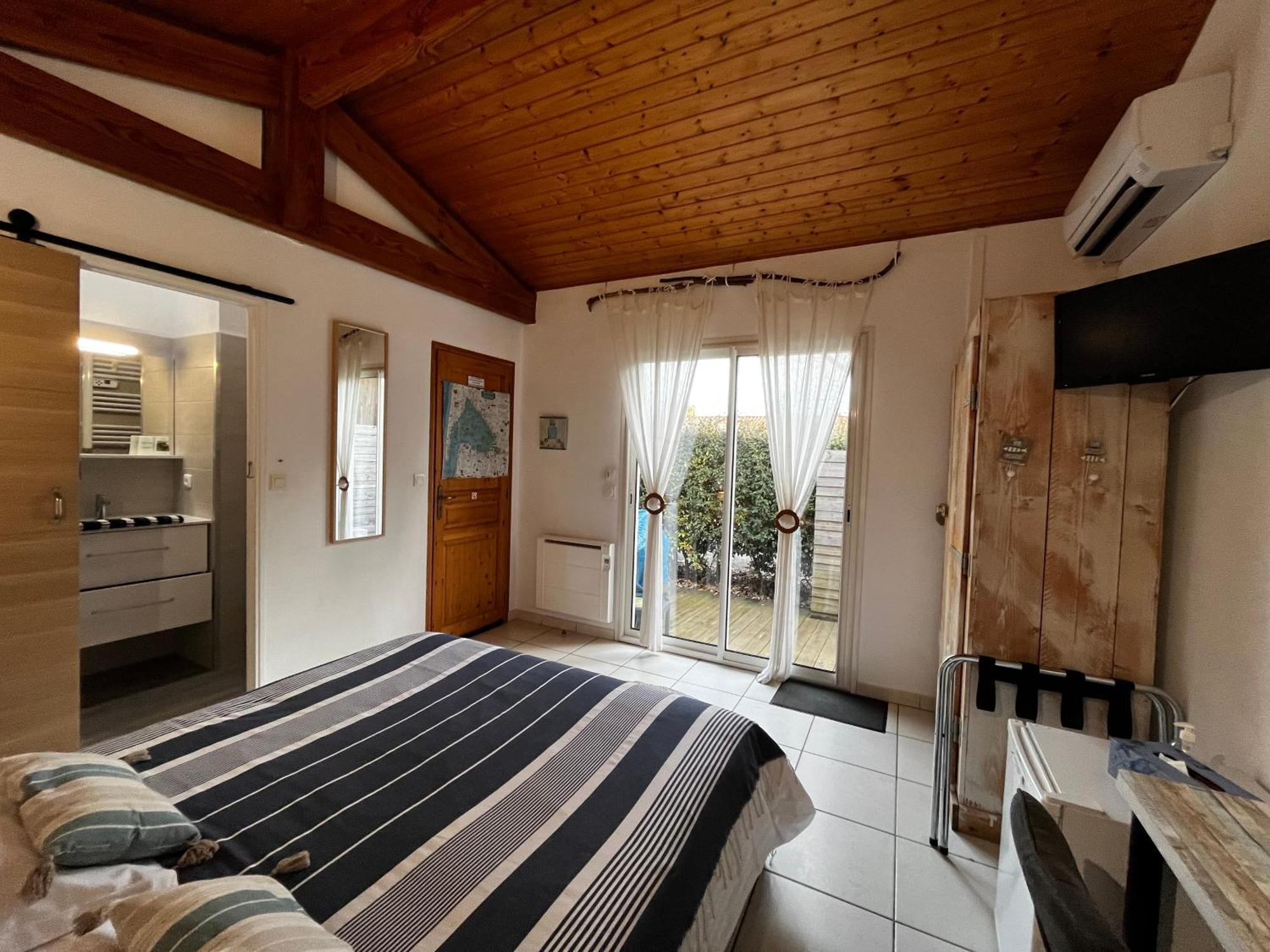 La Herbert, D'hôtes , Gîte, Soirée étape 3* Andernos-les-Bains