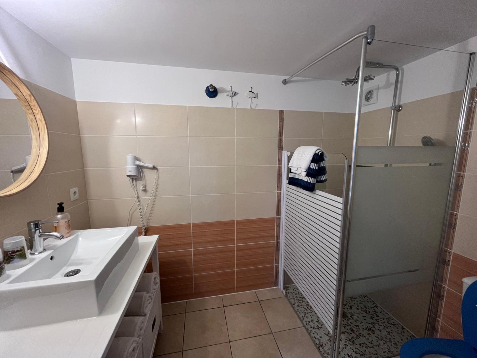 La Herbert, D'hôtes , Gîte, Soirée étape Andernos-les-Bains